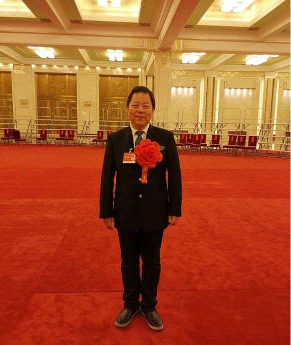 演讲比赛主持人稿,---