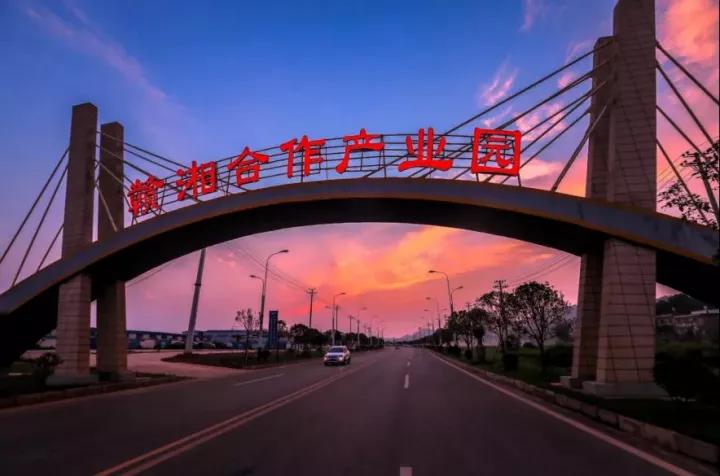 欧派门业上市,欧派门业上市，开启行业新篇章
