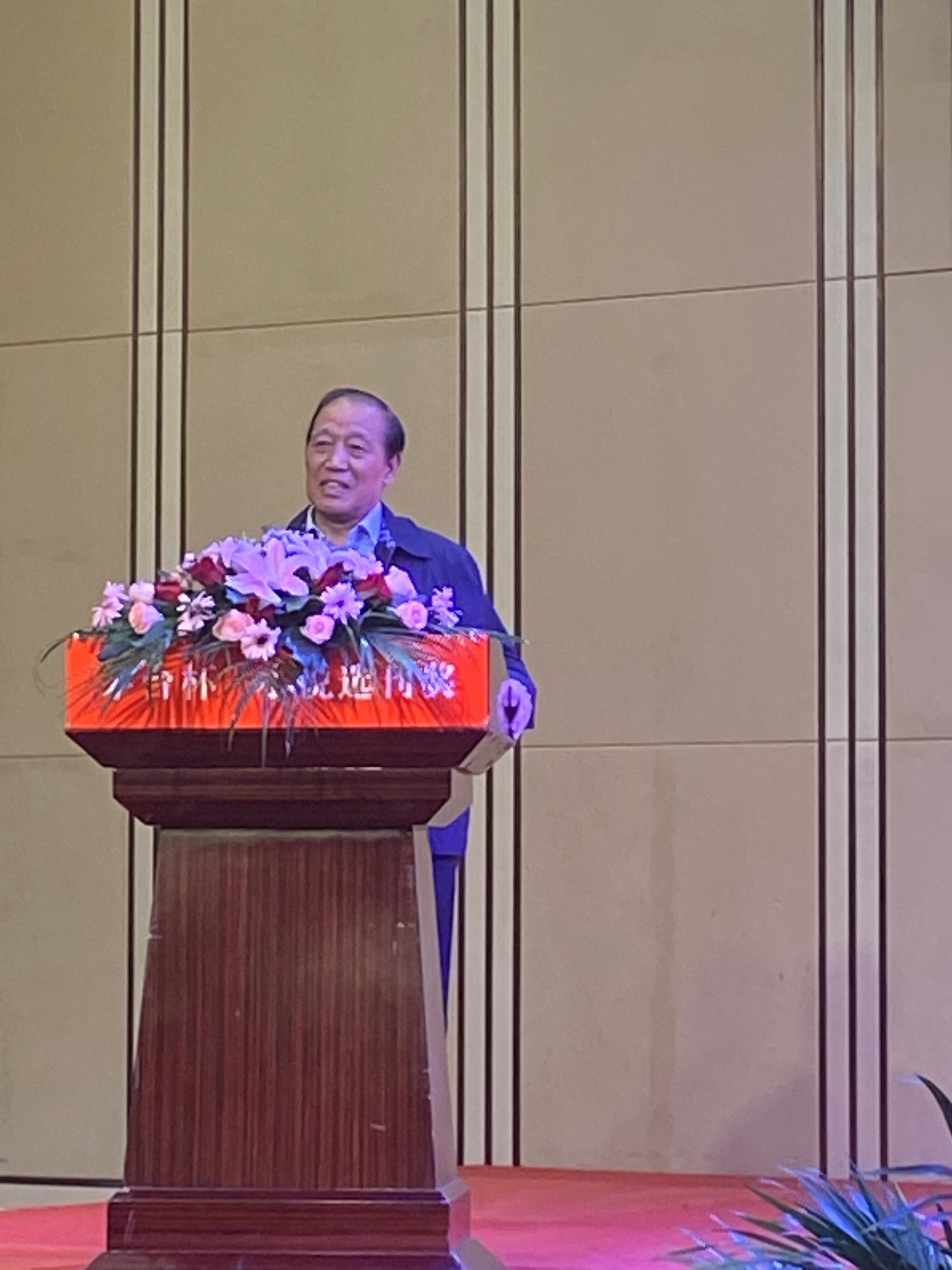 茅台机场高清图,茅台机场高清图——飞翔中的温情故事