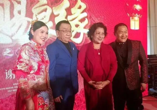 最新主婚人致辞精选,最新主婚人致辞精选，小巷中的独特味道